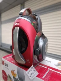 جاروبرقی ال جی مخزن دار 2000 وات  مدل VC83209UHA