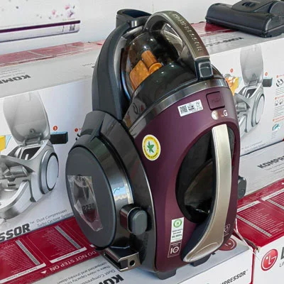 جارو برقی ال جی مخزن دار 2000 وات 83109