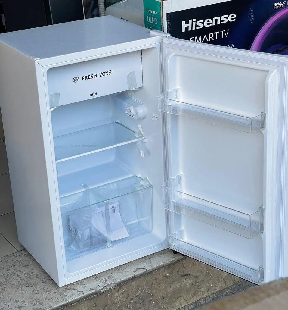 یخچال هایسنس 6 فوت 2022