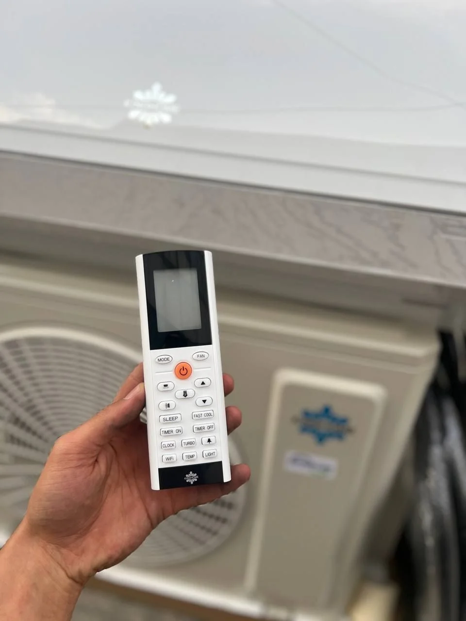  کولر گازی کینگ هوم 12000 اینورتر مدل  GWH12AGC