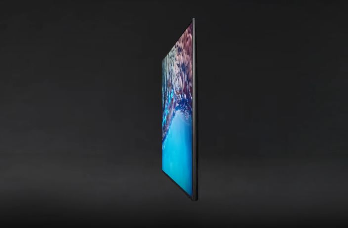 طراحی تلویزیون سامسونگ CU8500