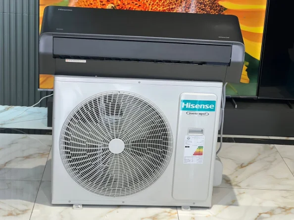 کولرگازی هایسنس پنل مشکی 24000
